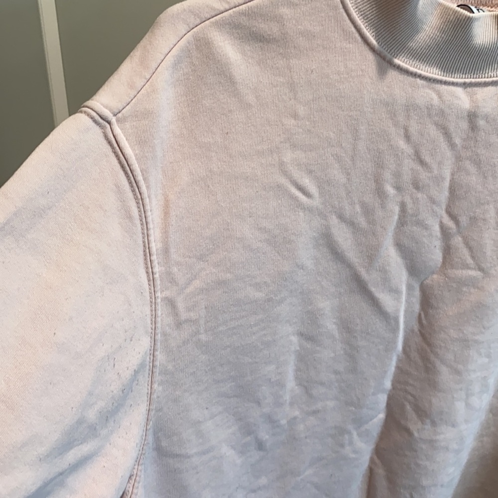 H&M sweater - Picture 3 of 3